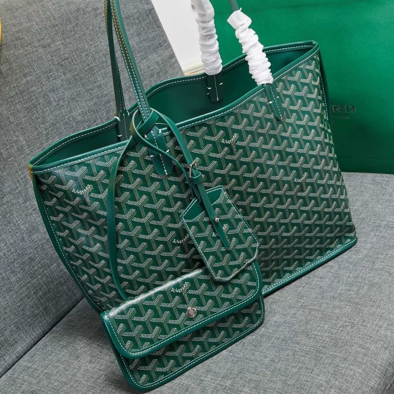 Goyard Shopping Bags